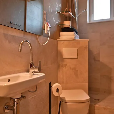 Luxus-ferienwohnung In Flensburger Innenstadt - Schmuckstuck * Flensburg
